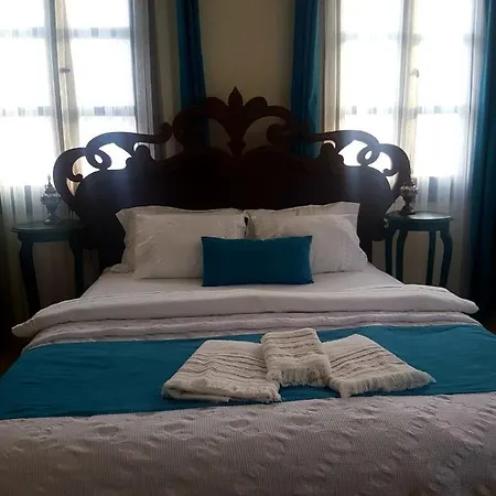 Otel Ayvalık Rebetiko *