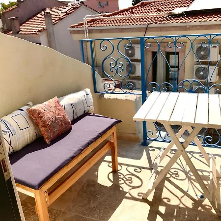 Otel Ayvalık Rebetiko